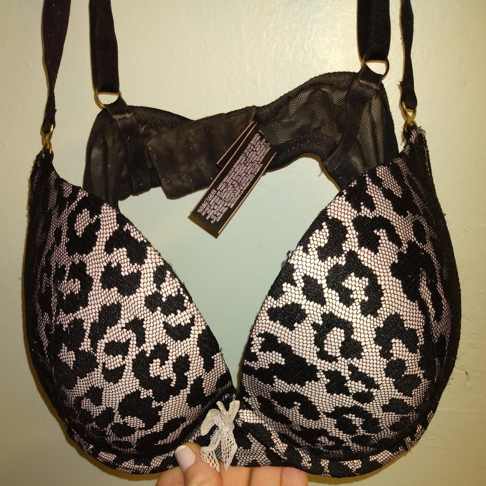 Victoria's Secret Very Sexy Padded Bra